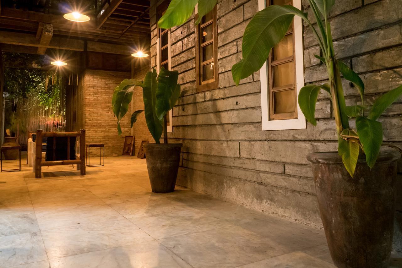 Hostel The Flying Fish